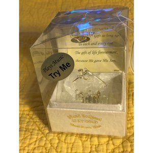 LaVori Originals 22 K Gold Hand Sculpted Hand Blown Glass Silent Night Music Box